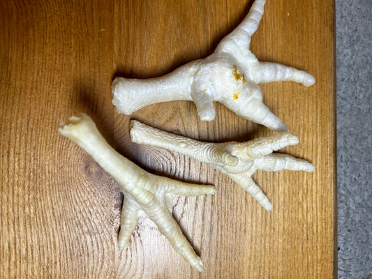 Puffed chicken feet